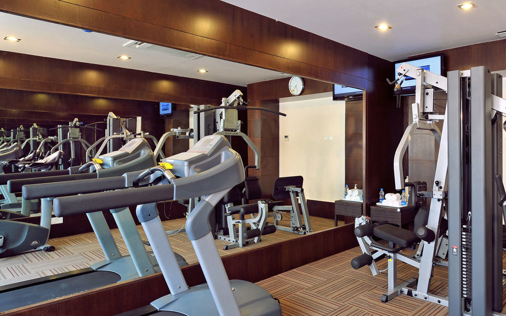 Fortune Jp Palace, Mysore - Member Itc Hotels' Group Esterno foto The gym at the hotel